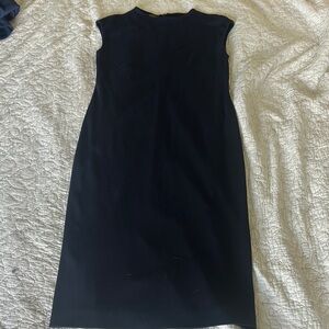 Les Copains Black Sheath Midi Dress Crew Neck